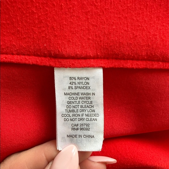 Carolina Belle Vibrant Red Blazer\Trench - Picture 8 of 10